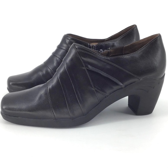 aerosoles sawcurity bootie